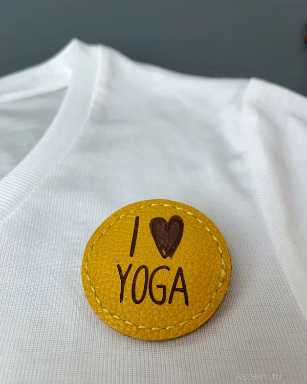 Значок • I love YOGA